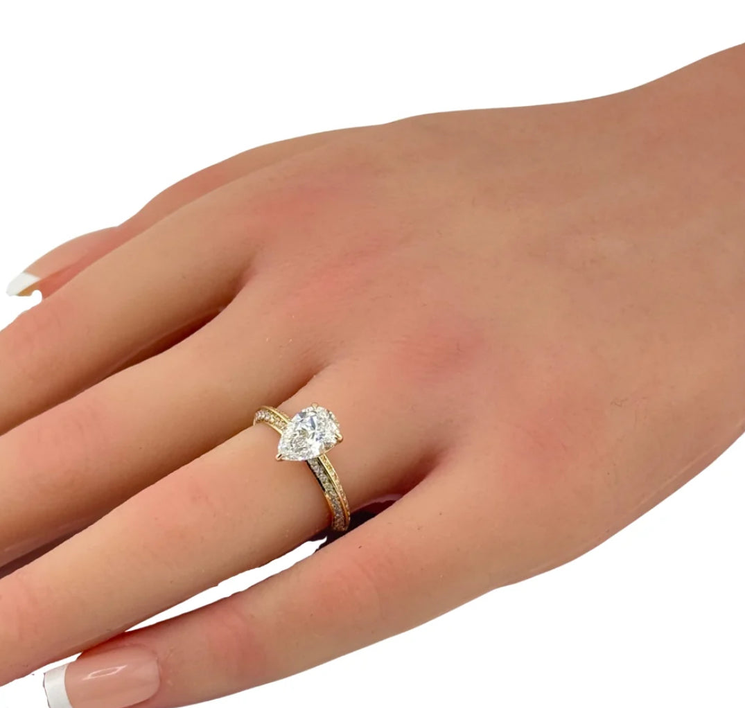 2.00ct 14K Yellow Gold Pear Diamond Engagement Ring
